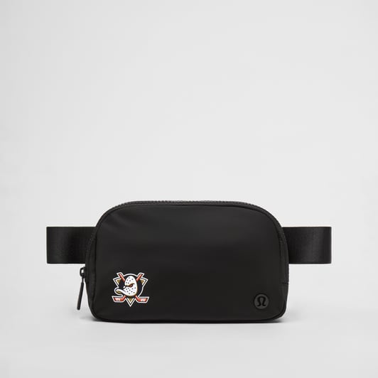 Anaheim Ducks lululemon Everywhere Belt Bag - Black