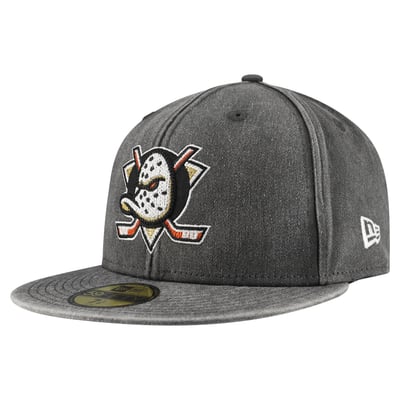 Anaheim Ducks New Era Washed 59FIFTY Fitted Hat - Black
