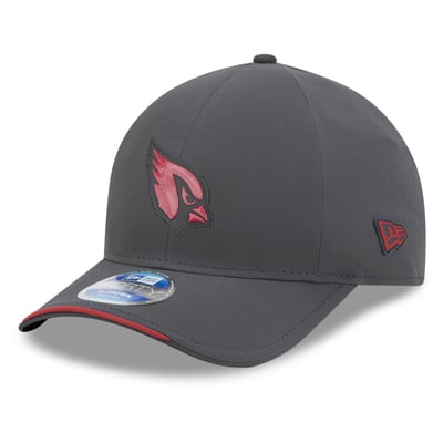 Arizona Cardinals New Era 2026 Sideline Cold Weather  9FORTY M-Crown Adjustable Hat - Charcoal