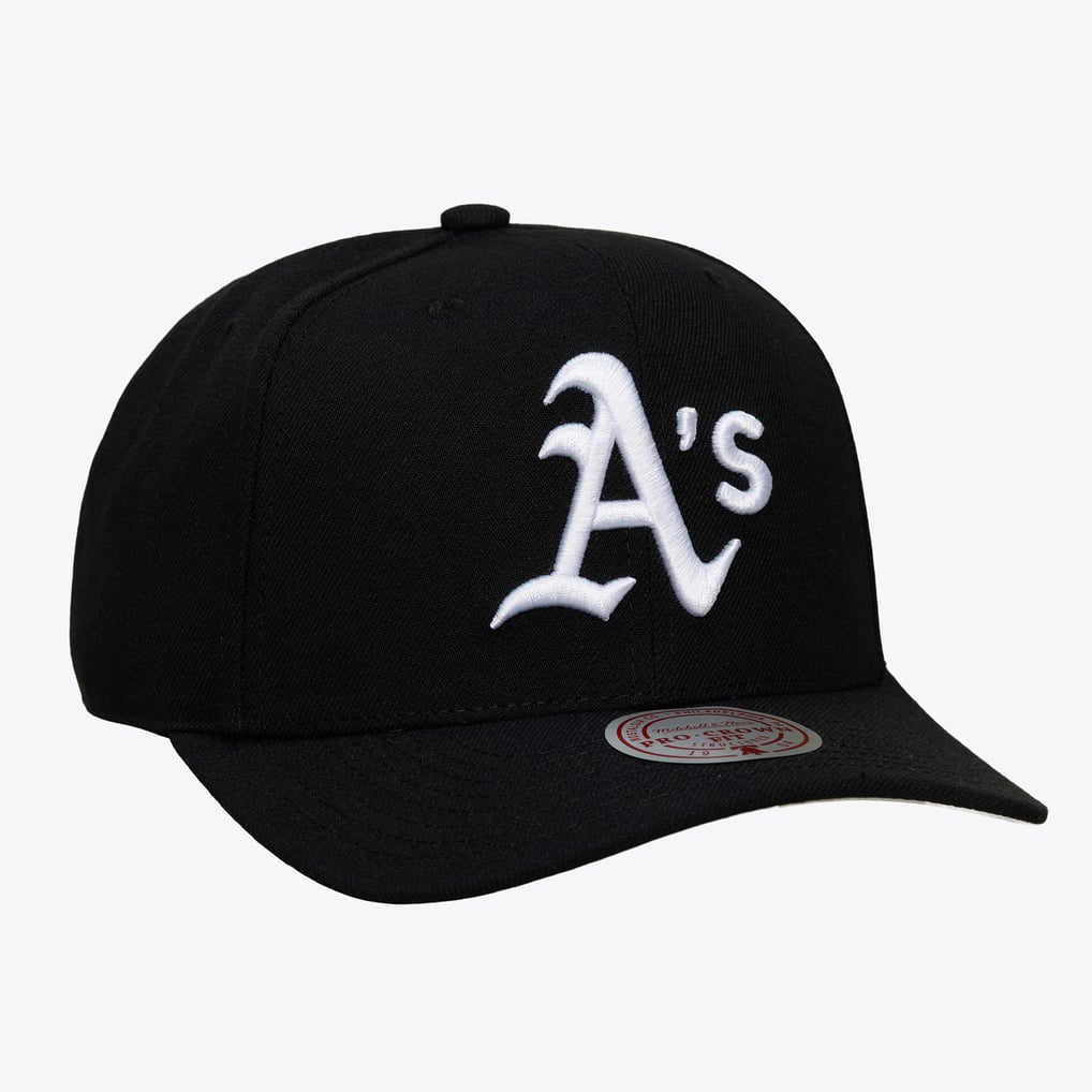 Athletics Mitchell & Ness Pro Crown Snapback - Black
