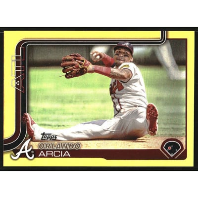 2025 Topps Gold Rainbow Foil #154 Orlando Arcia