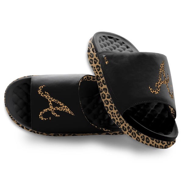 Official Ladies Atlanta Braves Footwear, Ladies Braves Socks  display picture 2