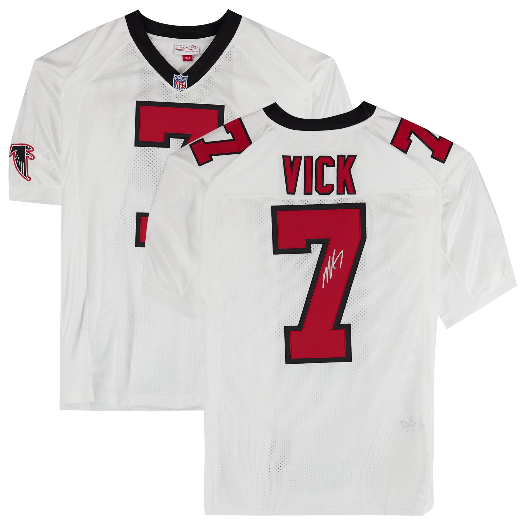 Michael Vick signed jersey Michael Vick Framed Jersey Beckett BAS Autographed Signed  main image 3