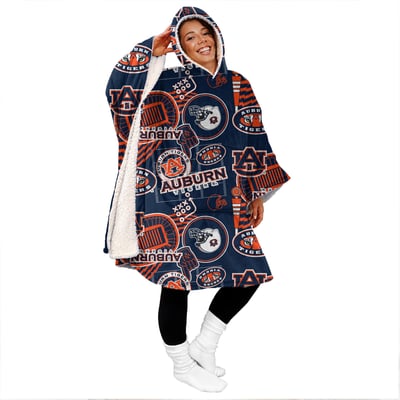 Auburn Tigers Pegasus Mashup 50" x 70" Bloncho Sherpa Fan Cape