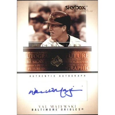 2005 SkyBox Autographics Future Signs Autograph Gold #VMJ Val Majewski