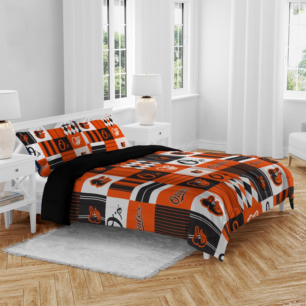 Baltimore Orioles Pegasus Patchwork Plaid Three-Piece Full/Queen Bed in a Bag Set