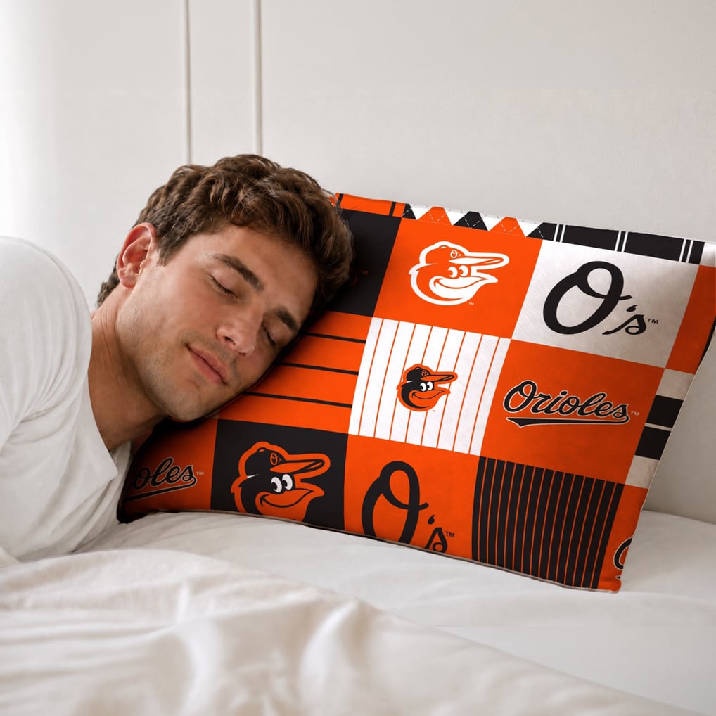 Baltimore Orioles Pegasus Patchwork Plaid Three-Piece Full/Queen Bed in a Bag Set