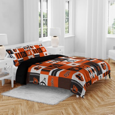 Baltimore Orioles Pegasus Patchwork Plaid Three-Piece Full/Queen Bed in a Bag Set