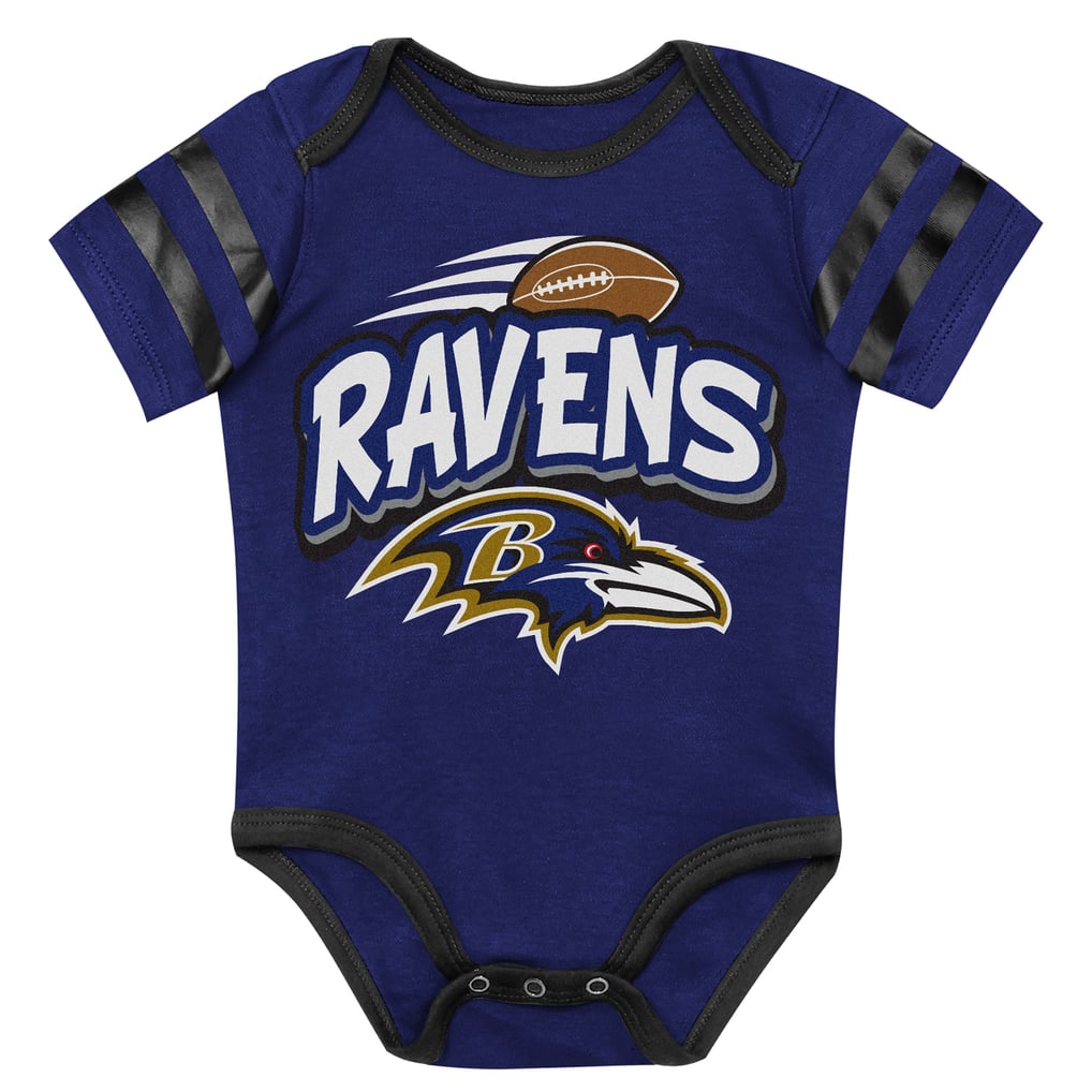 Baltimore Ravens Outerstuff Newborn Pint Prodigy Bodysuit, Bib & Cuffed Knit Hat Set - Purple
