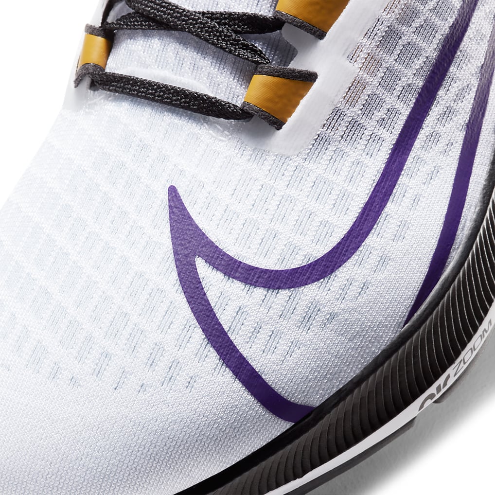 Nike Air Zoom Pegasus 37 Baltimore Ravens 10.0 Unisex Nike White Baltimore Ravens Zoom Pegasus 37 Running Shoe main image 4