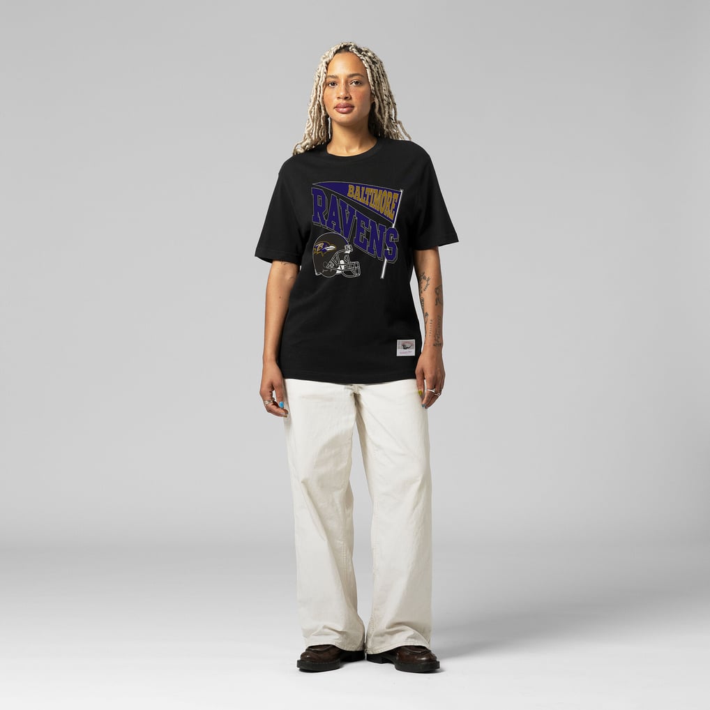  Baltimore Ravens Mitchell & Ness Women's Team Dynamic Boyfriend T-Shirt - Black