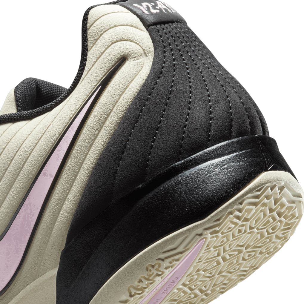 Nike Athletic Shoes - Black and Cream Men main image 4