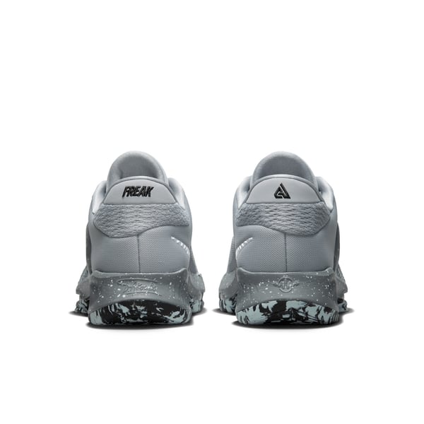 mens-nike-giannis-  display picture 3