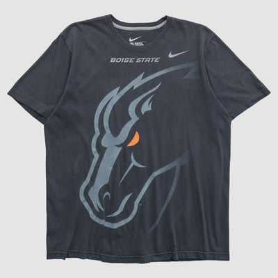 Boise State Broncos Nike 2010s T-shirt - Black - L by Fanatics Real Vintage