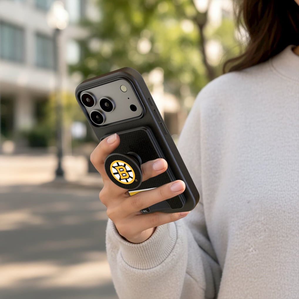 Boston Bruins Keyscaper Personalized Solid PopSockets Magnetic Wallet