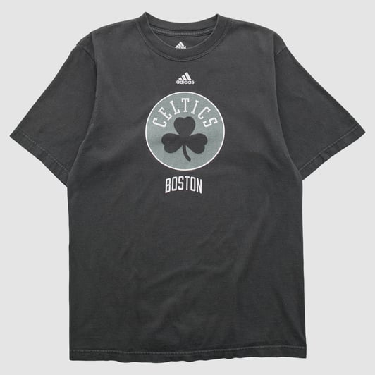 Boston Celtics Adidas 2010s T-shirt - Black - S by Fanatics Real Vintage