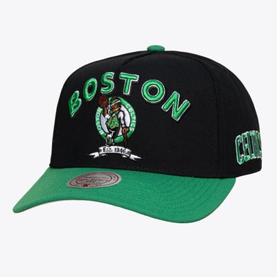 Boston Celtics Mitchell & Ness True Legacy Pro Snapback Hat - Black