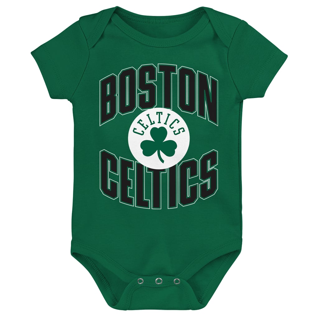  Boston Celtics Outerstuff Newborn Snuggle Blitz Two-Piece Bodysuit Set - Kelly Green