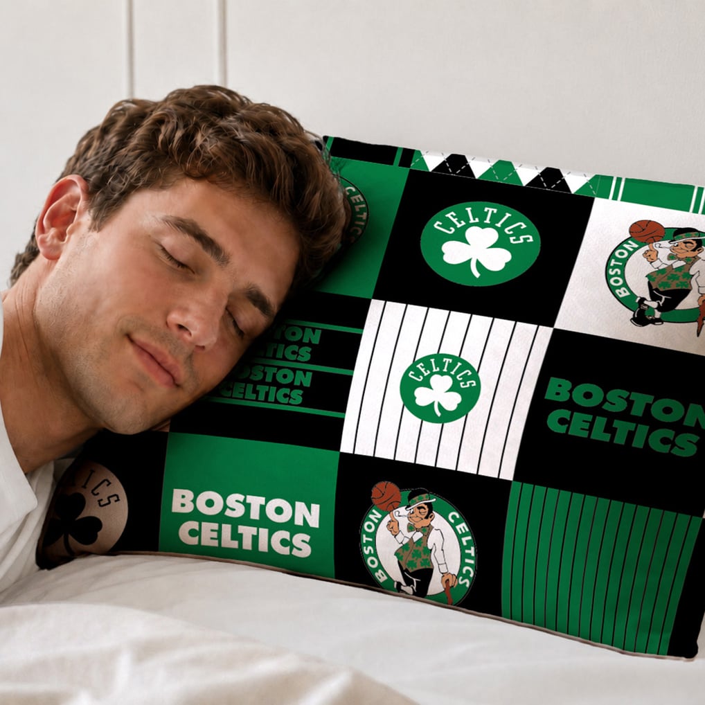 Boston Celtics Pegasus Patchwork Plaid Three-Piece Full/Queen Bed in a Bag Set