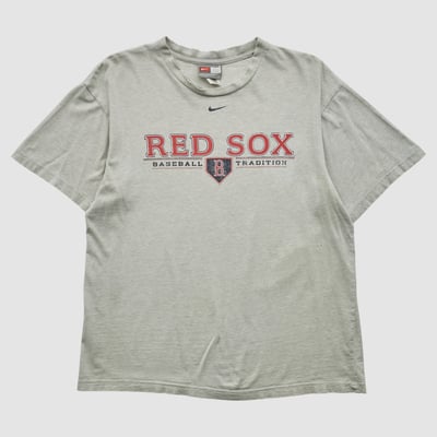 Boston Red Sox Nike 2000s T-shirt - Heather Gray - L by Fanatics Real Vintage
