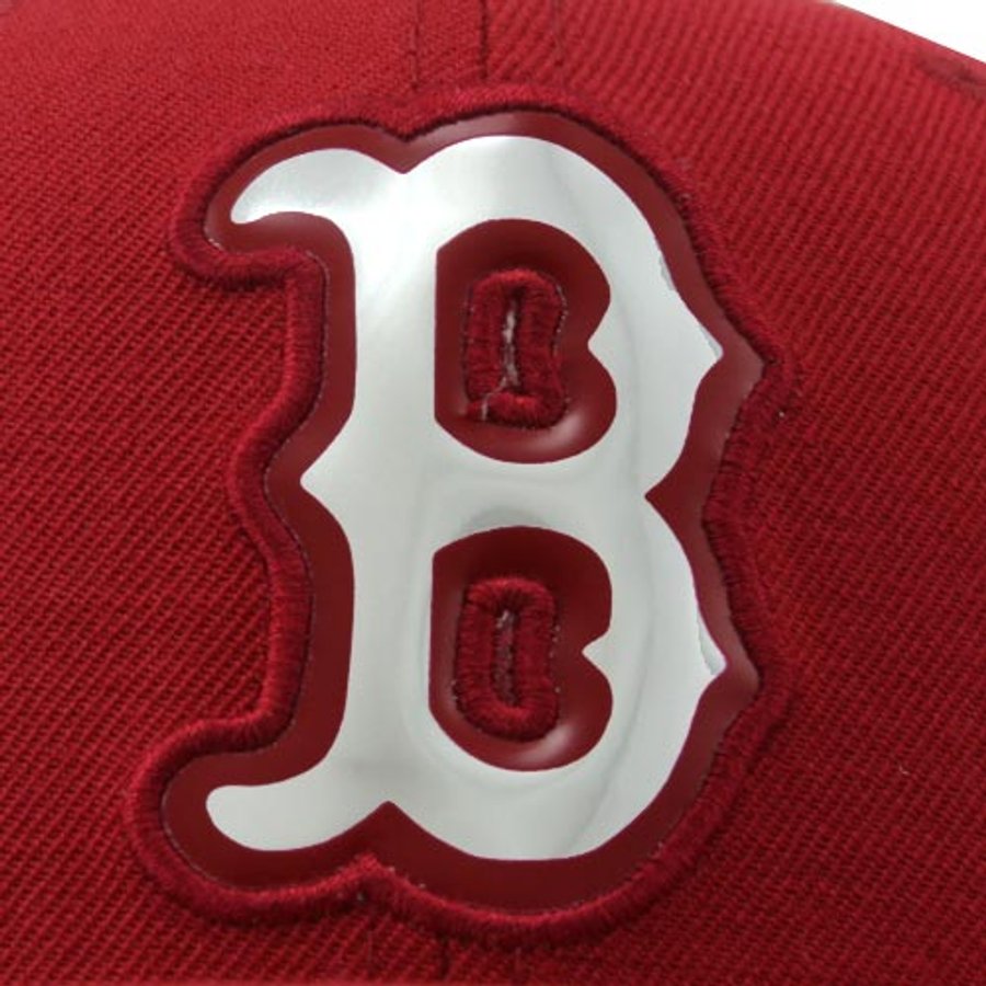 Men's Boston Red Sox Nike Red Metal Logo Snapback Adjustable Hat