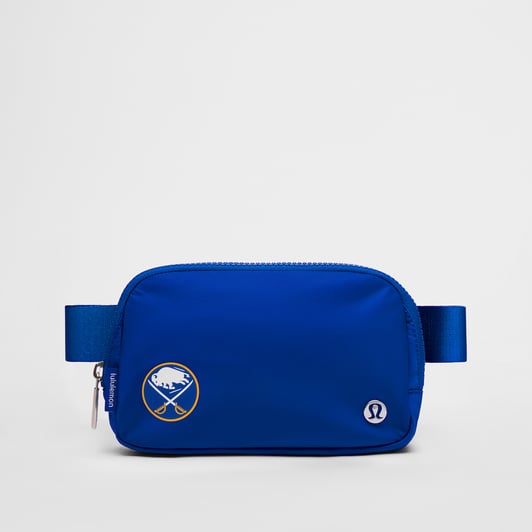 Buffalo Sabres lululemon Everywhere Belt Bag - College Cobalt