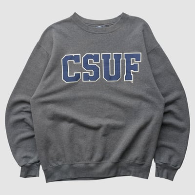 Cal State Fullerton Titans 2000s Pullover Sweatshirt - Dark Heather Gray - M by Fanatics Real Vintage