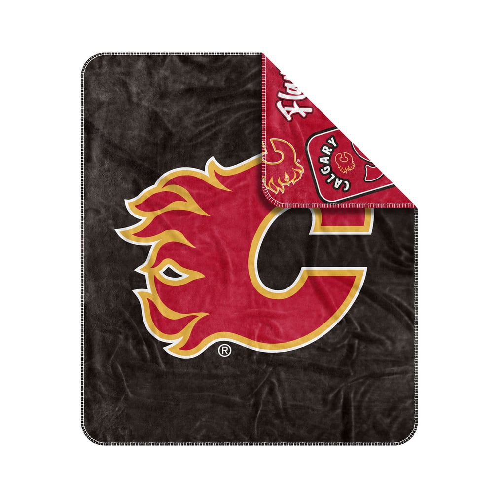  Calgary Flames 50" x 60" Dream Weave Throw Blanket