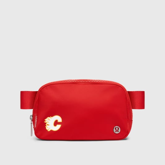 Calgary Flames lululemon Everywhere Belt Bag - True Red