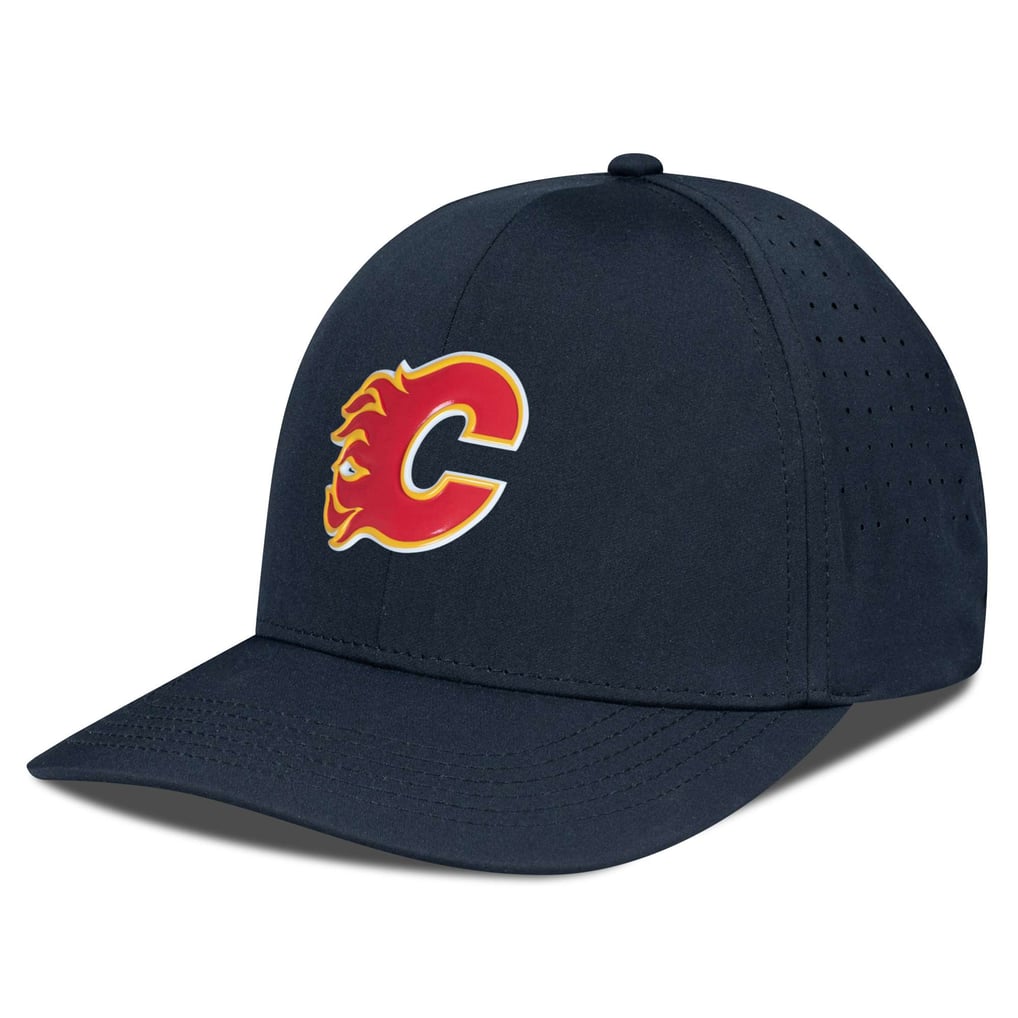 Calgary Flames Levelwear Zeta Flex Hat - Black
