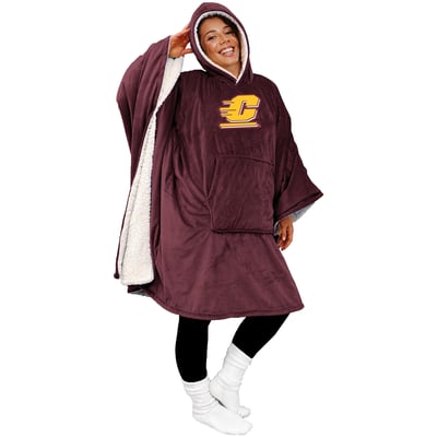 Central Michigan Chippewas Pegasus Team 50" x 70" Bloncho Sherpa Fan Cape