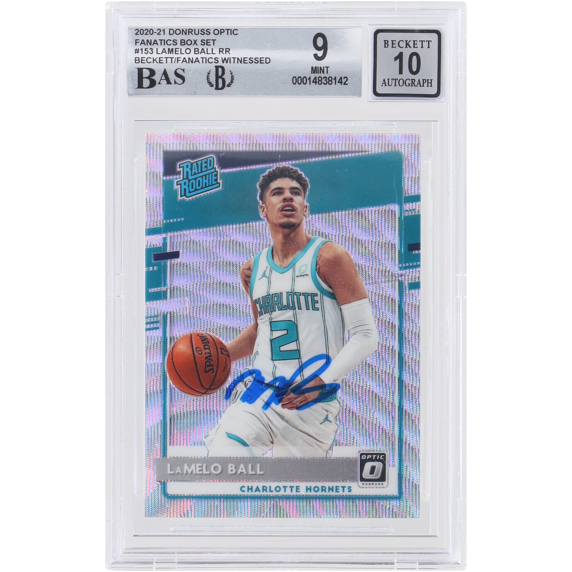 Autographed Charlotte Hornets LaMelo Ball 2020-21 Donruss Optic 