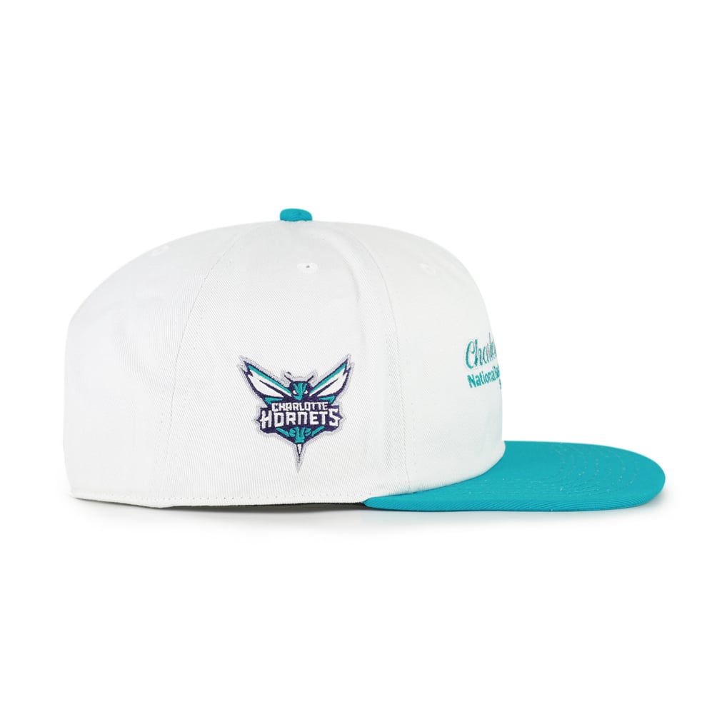 Charlotte Hornets '47 Script Stack Captain Snapback Hat - Cream
