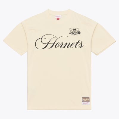  Charlotte Hornets Mitchell & Ness Hardwood Classics Cookies & Cream T-Shirt - Cream