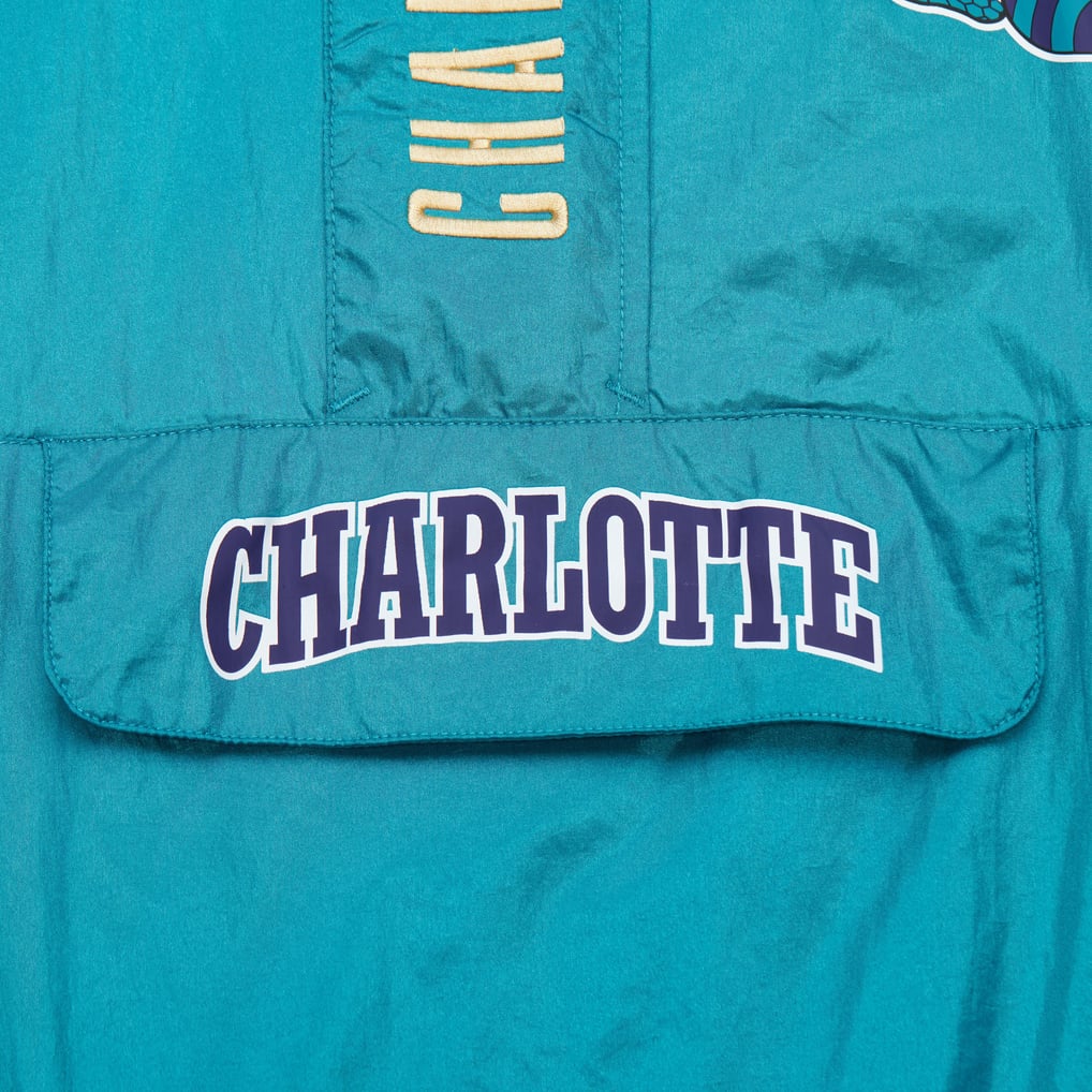 Charlotte Hornets Mitchell & Ness Team OG 2.0 Vintage Logo Anorak 