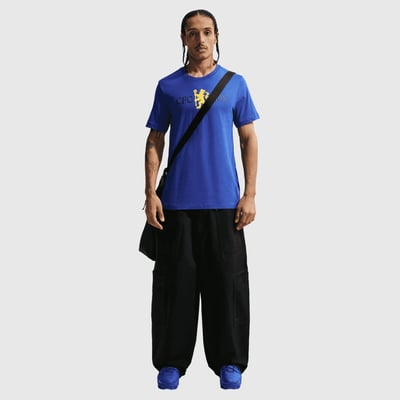 Chelsea Nike Crest T-Shirt - Blue