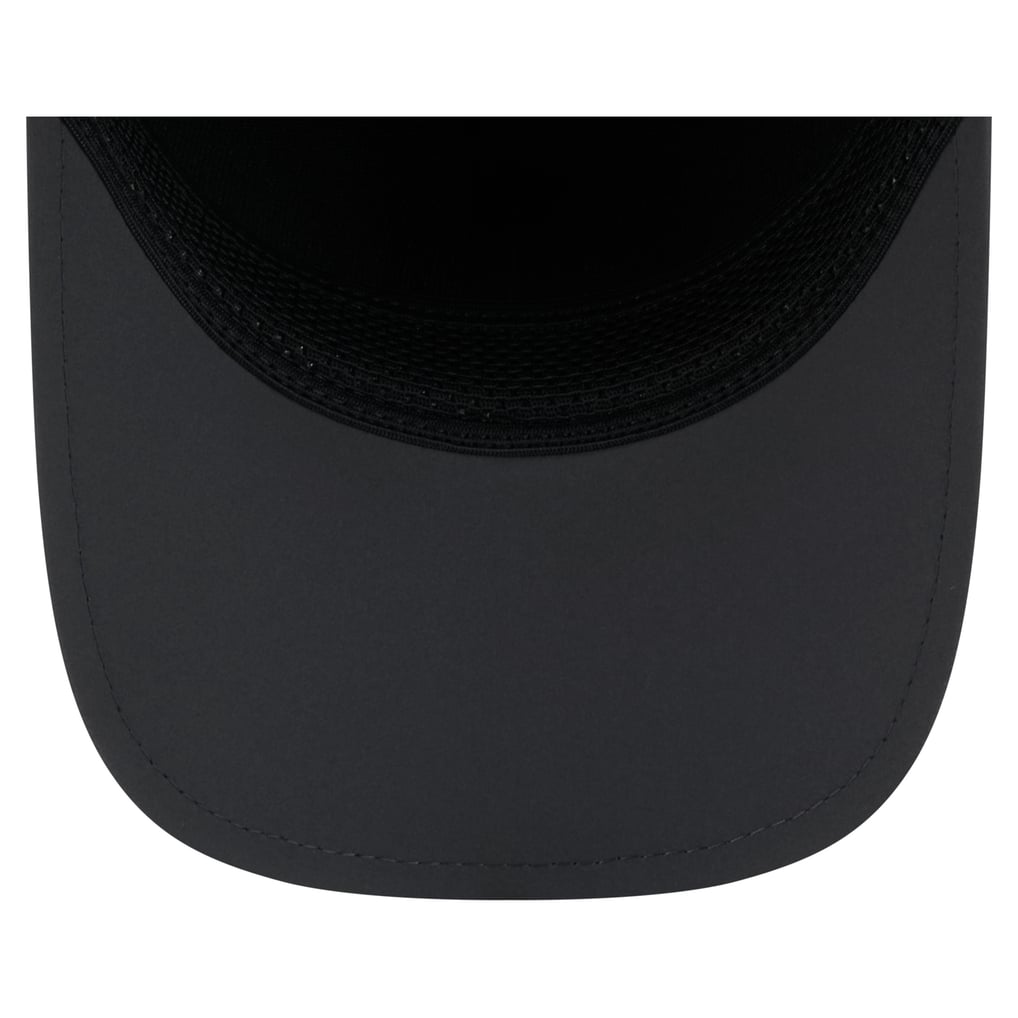 Men's New Era Charcoal Chicago Bears 2026 Sideline Cold Weather ...