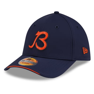 Chicago Bears New Era 2026 Sideline Alternate 39THIRTY M-Crown Flex Hat - Navy