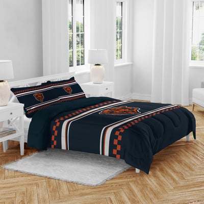 Chicago Bears Pegasus Checkered Dash Three-Piece Full/Queen Bed in a Bag Set