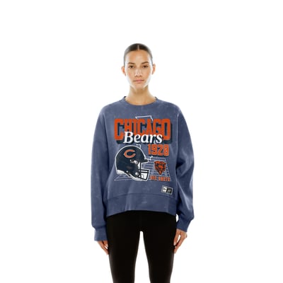  Chicago Bears New Era Women's Throwback Mineral Wash Boxy Fleece Crewneck Sweatshirt - Navy