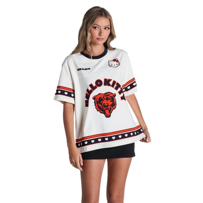 Chicago Bears The Wild Collective x Hello Kitty Women's Oversized T-Shirt - Cream