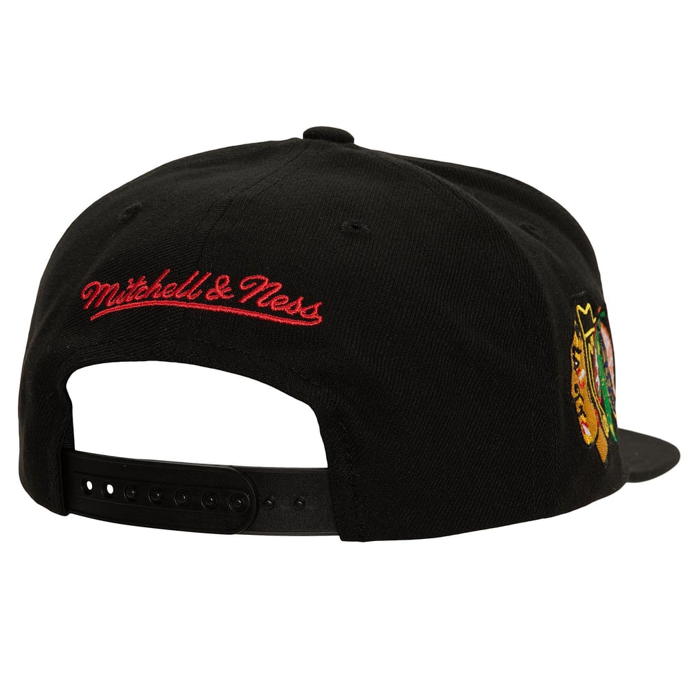 Chicago Blackhawks Mitchell & Ness Retro Script Colorblock Snapback Hat - Black