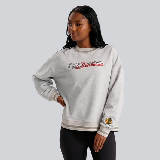 Chicago Blackhawks lululemon Women's Perfectly Oversized Hip-Length Ringer Sweatshirt - Heathered Core Ultra Light Grey
