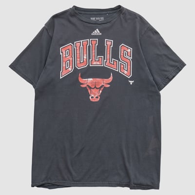 Chicago Bulls Adidas 2010s T-shirt - Black - S by Fanatics Real Vintage