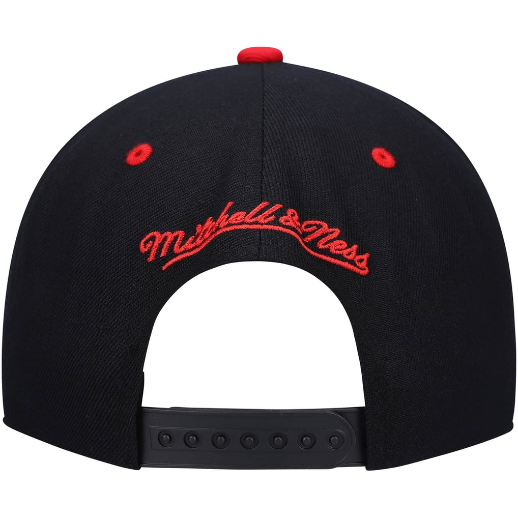 Chicago Bulls Mitchell & Ness Upside Down Snapback Hat - Black/Red