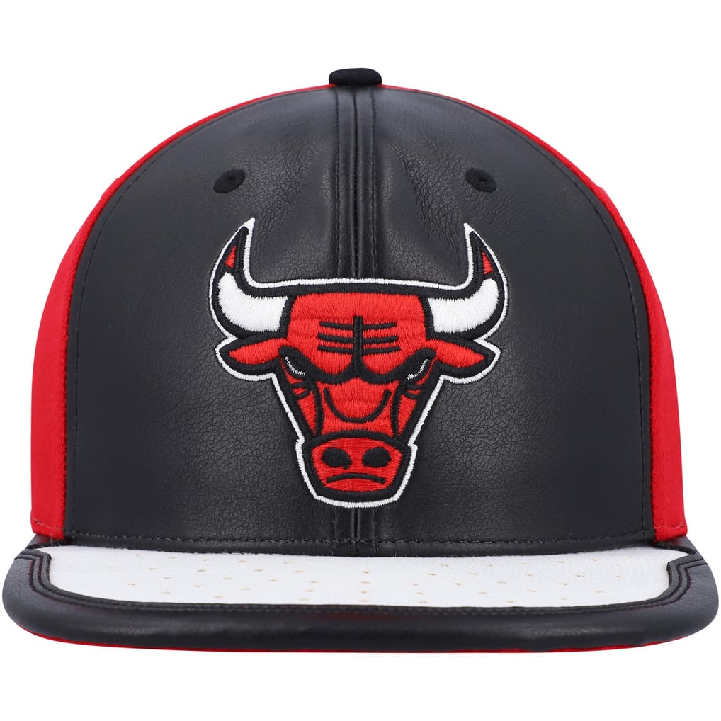 Chicago Bulls Mitchell & Ness Day One Snapback Hat - Black/White