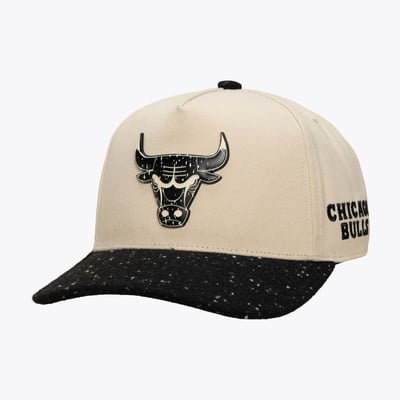 Chicago Bulls Mitchell & Ness Cookies & Cream Pro Pinch Snapback Hat - Cream/Black
