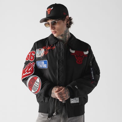  Chicago Bulls New Era x Alpha Industries MA-1 Full-Zip Bomber Jacket - Black