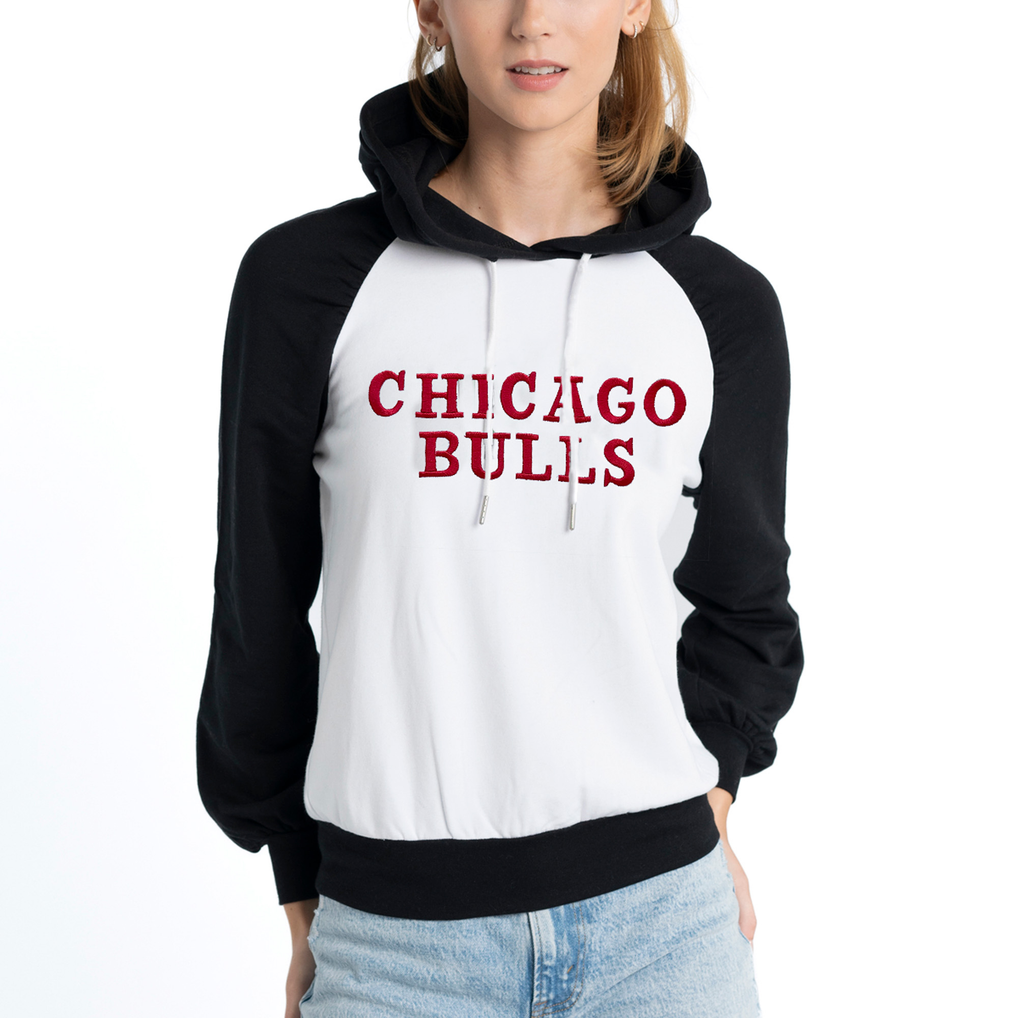 Chicago Bulls Lusso Women's Marlowe Tri-Blend Raglan Pullover Hoodie - White