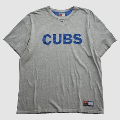 Chicago Cubs Nike 2000s T-shirt - Gray - 2XL by Fanatics Real Vintage
